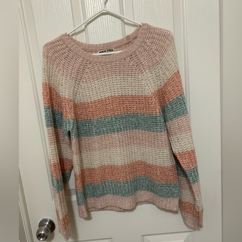Knit sweater